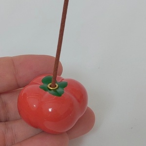 Brûleur d'encens rond en bois en gros, portable, en matériau naturel, pour la décoration intérieure, avec parfum bois de santal et rose, pour usage religieux - Product Image 4