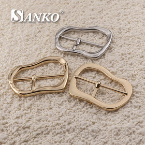 Производитель SANKO, изготовитель, изготовленный на заказ, позолоченный штифт, пряжка для ремня с двумя зубцами - Product Image 2