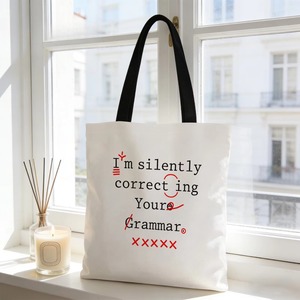 Sac fourre-tout en toile avec citation amusante sur la grammaire : « Je corrige silencieusement votre grammaire », imprimé, réutilisable, sac à bandoulière pour femme, sac de shopping - Product Image 2