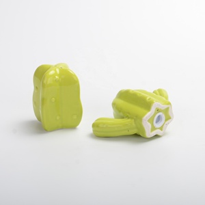 Ensemble de salière poivrière en céramique de style moderne décoration <span class=keywords><strong>cactus</strong></span> assaisonnement stockage des aliments cadeau boîte fabriquée emballage en gros - Product Image 4