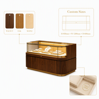 Comptoir de présentation de bijoux sur mesure, vitrine incurvée en verre, cadre doré, vitrine de présentation pour magasin de bijoux, vente en gros