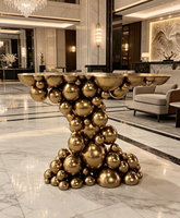 Table console en métal de luxe italienne sur mesure, table d'appoint à sphères dorées empilées