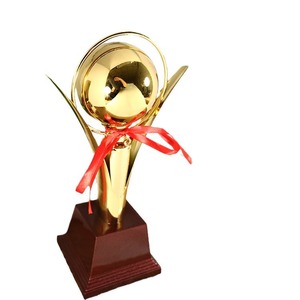 Trophée sphérique en métal 29cm 32cm 36cm 42cm gravé pour les récompenses scolaires, les arts du danse, les talents, le football et le basketball - Product Image 5