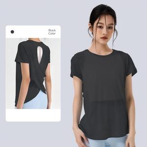 เสื้อโยคะผู้หญิงแบบขายส่ง คอไขว้เว้าหลัง แขนสั้น ระบายอากาศได้ดี เสื้อออกกำลังกายทรงหลวม แห้งเร็ว ชุดกีฬา - Product Image 6
