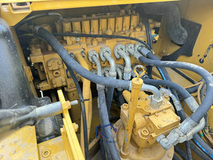 Excavatrice sur chenilles Cat320GC de 20 tonnes, performances puissantes, stable et durable, modèle 2024, excellent état, garantie après-vente d'un an - Product Image 6