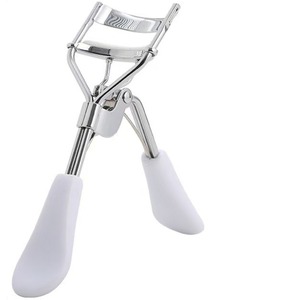Recourbe-cils manuel en acier inoxydable KHC avec coussinet en silicone, poignée ergonomique, outil de beauté avec instructions - Product Image 6