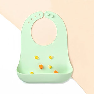Ensemble d'alimentation pour bébé en silicone de qualité alimentaire Refine Factory, sans BPA, avec bavoir souple, assiette incassable, bol antidérapant et cuillère sûre - Product Image 4