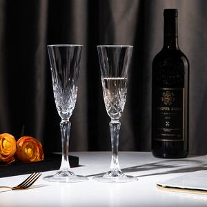 Calici <span class=keywords><strong>Vintage</strong></span> in Cristallo Intagliato per Vino Rosso e Bianco, Ideali per Matrimoni - Product Image 2