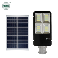 Lampadaire Solaire à Télécommande Extérieur Étanche Haute Luminosité IP65 100W 200W 300W 400W
