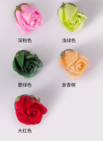 L06723 Vente en gros 3 couches 50pcs Fleur de bain Mariage Saint Valentin Décoration Savon Rose Fleur