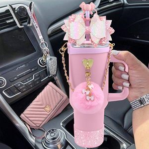 Bling Stanley Cup Accesorios para vaso <span class=keywords><strong>de</strong></span> silicona 40/30oz Cute Bow Straw <span class=keywords><strong>Topper</strong></span> Cover Stanley Cup Boot Correa <span class=keywords><strong>de</strong></span> mango <span class=keywords><strong>de</strong></span> <span class=keywords><strong>cuero</strong></span> - Product Image 5