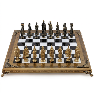 Jeu d'échecs en aluminium et laiton avec plateau en métal orné, pièces d'échecs artisanales dorées et noires, jeu d'échecs décoratif haut de gamme pour la maison - Product Image 1