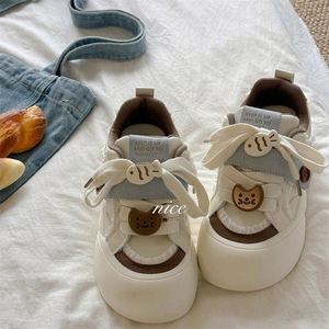 Zapatillas Blancas de Moda para Mujer, Diseño Original de Pez Gato para Verano 2025, Suela Gruesa Elevada, Estilo Casual Deportivo y Versátil - Product Image 1