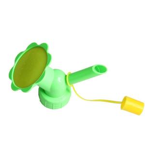 Outil d'<span class=keywords><strong>arrosage</strong></span> de <span class=keywords><strong>tournesol</strong></span> à double tête en plastique pour une irrigation efficace - Product Image 1