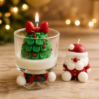 Bougie décorative en pot Bestseller pour Noël, motif baies rouges et nœud, avec pompon blanc, parfumée pour une décoration festive de la maison