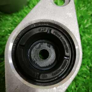 Bucha de Montagem do Motor Dianteiro de Alta Qualidade, Peças de Reposição Automotivas 55330-1H000 55330-2H000 para Elantra I30 e K13 - Product Image 5