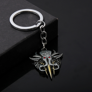 Juego llavero <span class=keywords><strong>Baldur</strong></span>'<span class=keywords><strong>S</strong></span> <span class=keywords><strong>Gate</strong></span> 3 Illithid gris colgante aleación llavero regalo de moda - Product Image 4