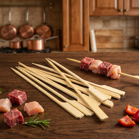 Fabricant en gros de brochettes en bambou Teppo jetables, biodégradables, naturelles, de haute qualité, gravées sur mesure, en forme de pistolet, pour barbecue écologique