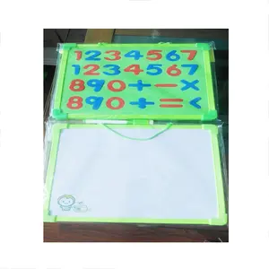 EVAフォームアラビア数字文字アルファベットでボードを書く子供のための磁気文字ボード
