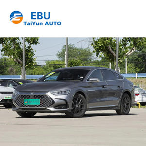Nueva energía BYD HAN EV DM-i Coche de 4 puertas y 5 asientos 4WD BYD han Plus EV Vehículo eléctrico Versión superior Coche de lujo - Product Image 1