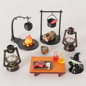 KI huiyuan Miniature de maison de poupée, modèle de poêle suspendu en bois, ornements DIY, décorations de scène de sorcière, accessoires de plateau de table - Product Image 1