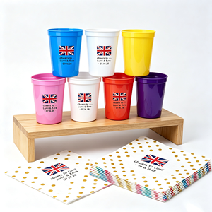 Gobelets de stade personnalisés noirs 500ml 400ml avec logo, couleur changeante à l'eau, réutilisables, en plastique, avec serviette, achat en gros - Product Image 1