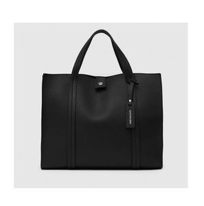 Bolso de hombro clásico para mujer, hecho a mano con 100% de cuero genuino, estructura duradera, diseño atractivo, compartimentos espaciosos, suave - Product Image 1