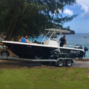 Grandsea 23 Fuß Mittelkonsolen-Fischerboot aus Glasfasermaterial zum Verkauf - Product Image 4