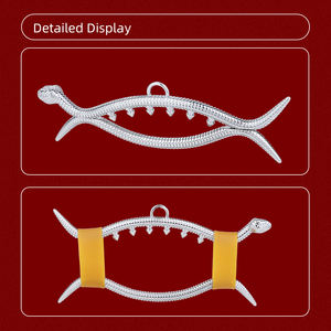 Pince à sein en métal en forme de serpent, douleur légère, SM, plaisir féminin, bande de caoutchouc, pointe de pression, pince à tétons, jouets sexuels pour adultes, vente en gros - Product Image 5