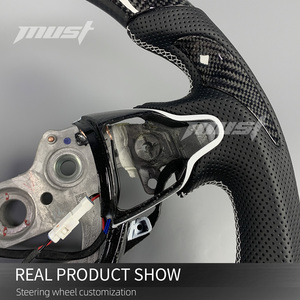 Volante Deportivo Personalizado de Fibra de Carbono con Diseño de Líneas para Hyundai I30N I20N Elantra <span class=keywords><strong>N</strong></span> <span class=keywords><strong>N</strong></span>-line <span class=keywords><strong>Fastback</strong></span> 2018-2026 - Product Image 4