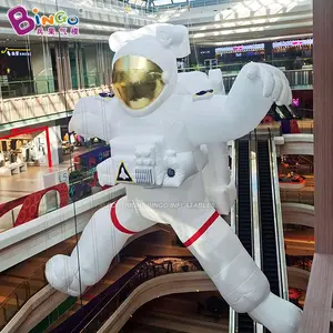 Fábrica feita sob encomenda grande astronauta inflável personagem dos desenhos animados spaceman inflável para bar decoração