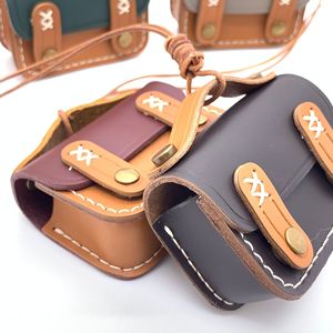 Superventas transfronterizo: Mini cartera colgante <span class=keywords><strong>de</strong></span> cuero genuino para mochila, con bolsa para auriculares y llavero para colgar al cuello - Product Image 3