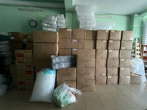 Bocaux en plastique transparent 450 ml au design carré pour mélanges d'épices, assaisonnements, conserves et snacks - Product Image 6