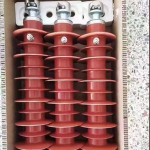 Paratonnerre <span class=keywords><strong>en</strong></span> caoutchouc de silicone haute tension pour extérieur, type à chute, HY5WZ-34/8533KV, fabricant chinois pour la mise à la <span class=keywords><strong>terre</strong></span> contre la foudre - Product Image 3