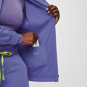 Giacca Medica Personalizzata con Logo, Maniche Lunghe, Vestibilità Classica, Collo Alto, Uniforme <span class=keywords><strong>per</strong></span> Infermieri, Set da Laboratorio <span class=keywords><strong>per</strong></span> Donne - Product Image 6