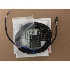 Sensor de Presión Keyence Ap C33c 24V con Montaje Roscado, Hecho en Japón - Product Image 2