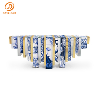 Table console en bois peinte de luxe unique Idao pour salon, entrée, couloir de villa ou véranda