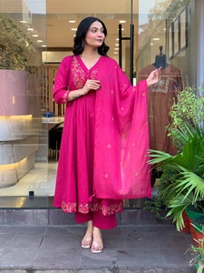 Women Chanderi <b>Silk</b> <b>Kurta</b> Pant Set With Dupatta Traditional Indian Ethnic Wear Ankle-Length Loose Fit Casual Style All Seasons - Product Image 6