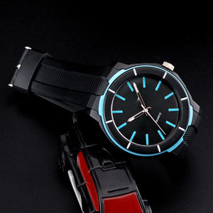New Fashion Limited Edition Antique Plastic <strong>Watches</strong> Men's Quartz Movement Glass Dial 20mm Band Water Resistant Luxury <strong>Watch</strong> - Product Image 1