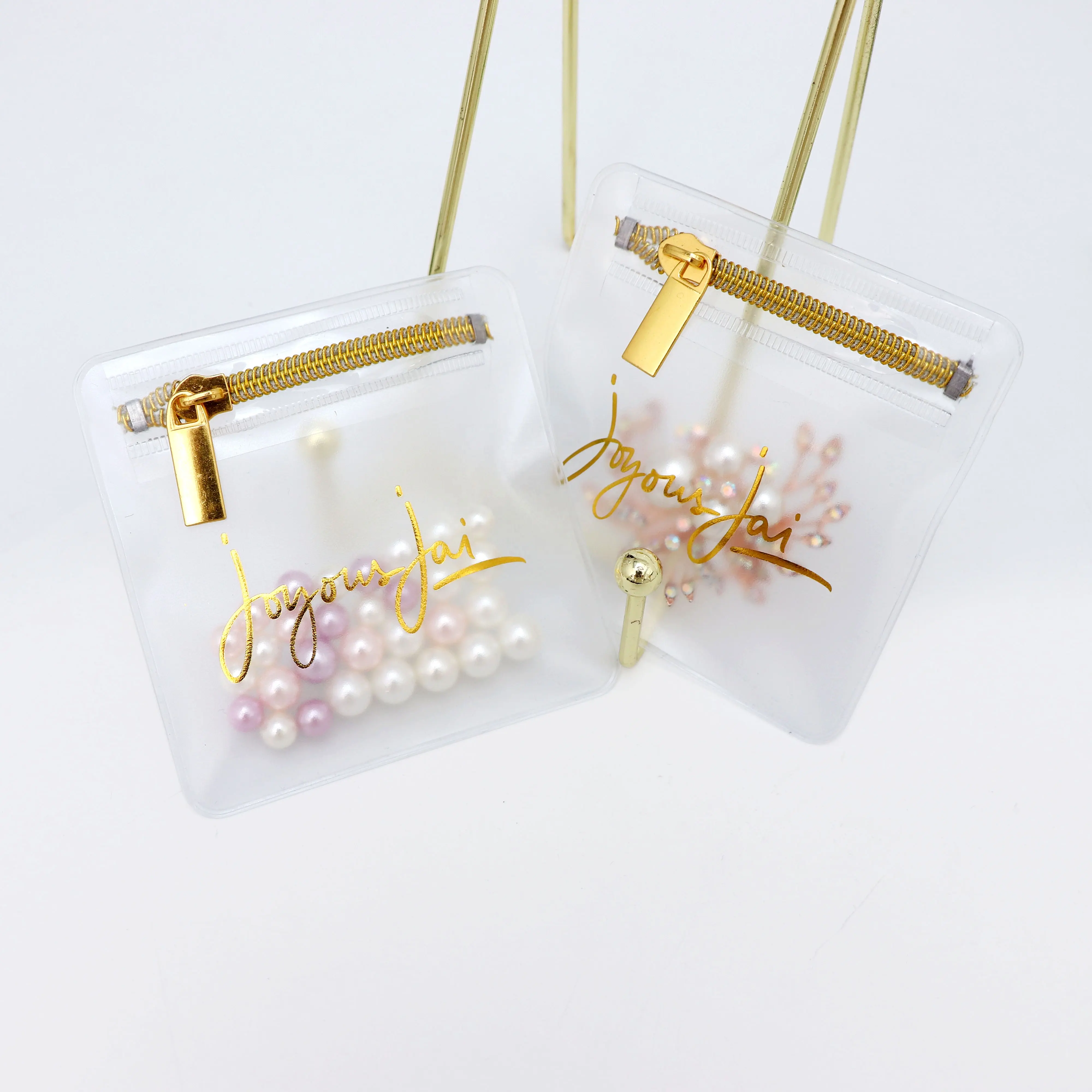 Pochette d'emballage à glissière en plastique pvc mat givré personnalisé avec logo en feuille d'or pour bijoux accessoires de stockage pochette à glissière en métal