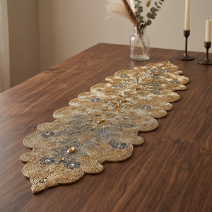 Camino de Mesa Geométrico Bordado con Diseño de Cuentas Doradas para Decoración del Hogar - Product Image 5