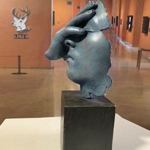 現代美術の装飾彫刻男思考顔家の装飾のための抽象的なブロンズ像 - Product Image 1