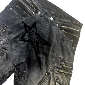 <span class=keywords><strong>Jeans</strong></span> da Uomo DiZNEW di Alta Qualità Personalizzati Pesanti con Tintura Sfumata da Rosso a Nero Multi-Tasca Gamba Larga - Product Image 3