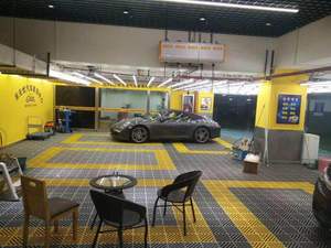 Dalles de sol de <span class=keywords><strong>garage</strong></span> en plastique ventilées et emboîtables, panneaux de grille amovibles en PP, tapis de lavage de voiture – Vente en gros - Product Image 4