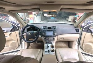 Toyota Highlander 2009 Usada, 2.7L 6AT SUV, 190HP, 7 Plazas, 4785mm, Distancia entre Ejes 2790mm, Grado A, Exportación - Product Image 5