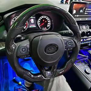 Volant de voiture personnalisé en fibre de carbone avec poignées en cuir blanc pour RAV4 Corolla Camry Yaris <span class=keywords><strong>Sport</strong></span> Design - Product Image 4