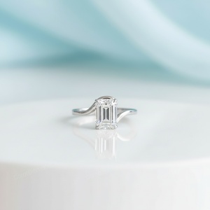 Anello Personalizzabile in Argento S925 con <span class=keywords><strong>Moissanite</strong></span> Taglio Smeraldo 3ct Colore D, Fedi Nuziali - Product Image 3