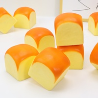 Jouet de décompression en PU à rebond lent, simulation de pain à presser, gâteau de dessert souple, modèle de pain hawaïen PU-MB-9153, sac OPP