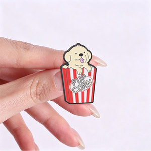 Pin esmaltado de perro Pupcorn lindo, broche de dibujos animados de cachorro con caja de palomitas para decoración de mochila - Product Image 2