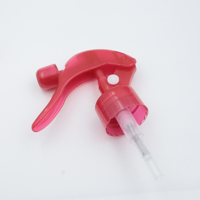 Pulvérisateur à gâchette en plastique rouge durable pour nettoyant liquide pour vitres de cuisine et salle de bain domestiques
